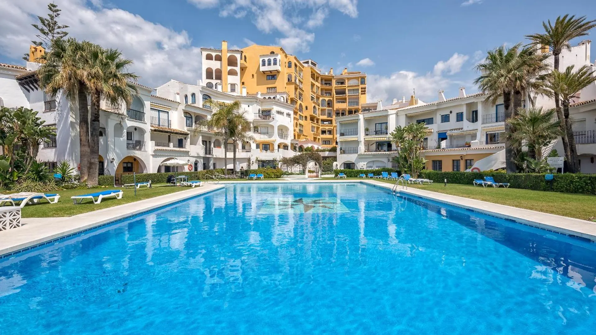 Amazing First Line Beach In Cabopino Marina By Costarentals - M42 Marbella Apartment