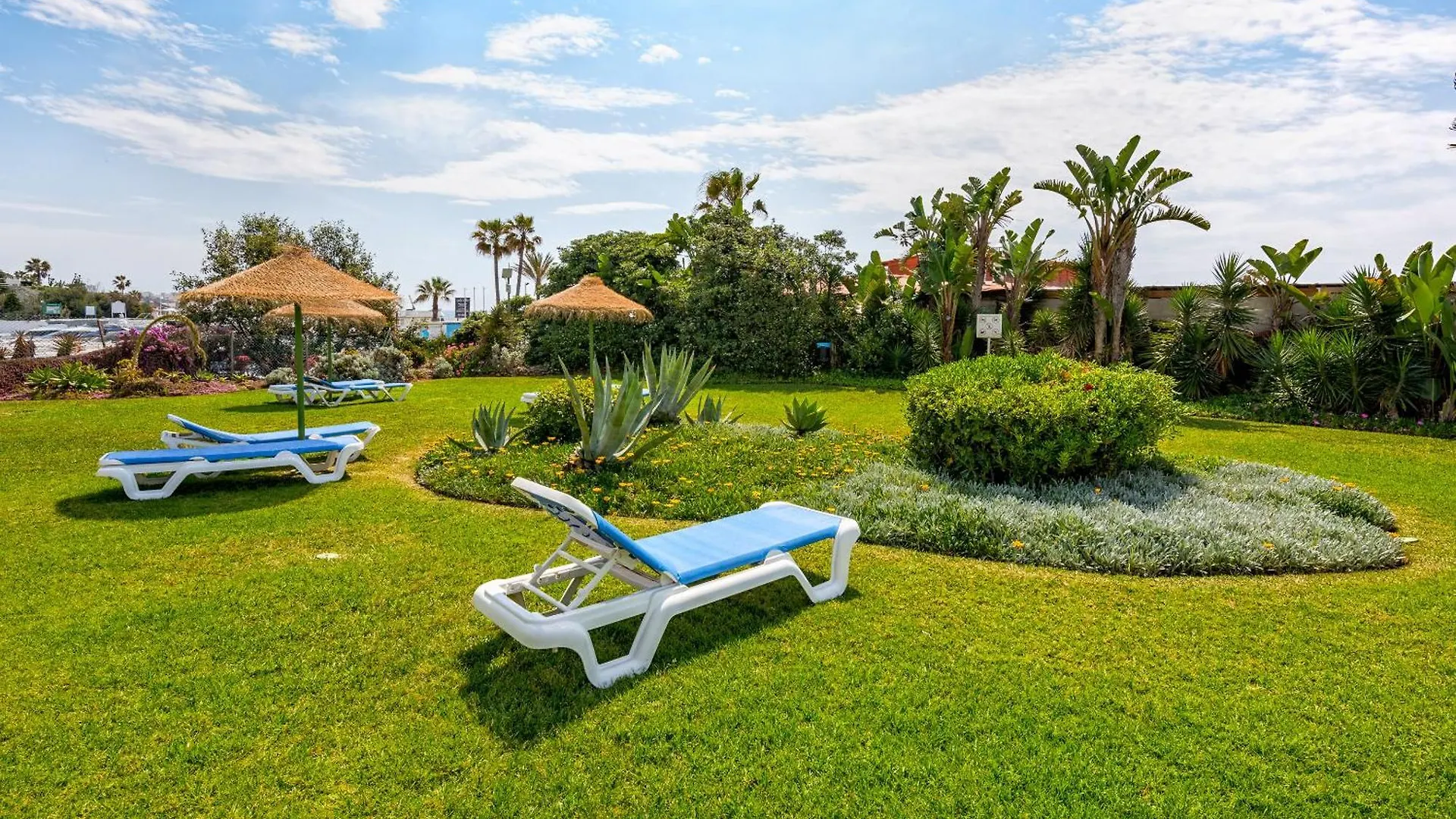 Amazing First Line Beach In Cabopino Marina By Costarentals - M42 Marbella Apartment