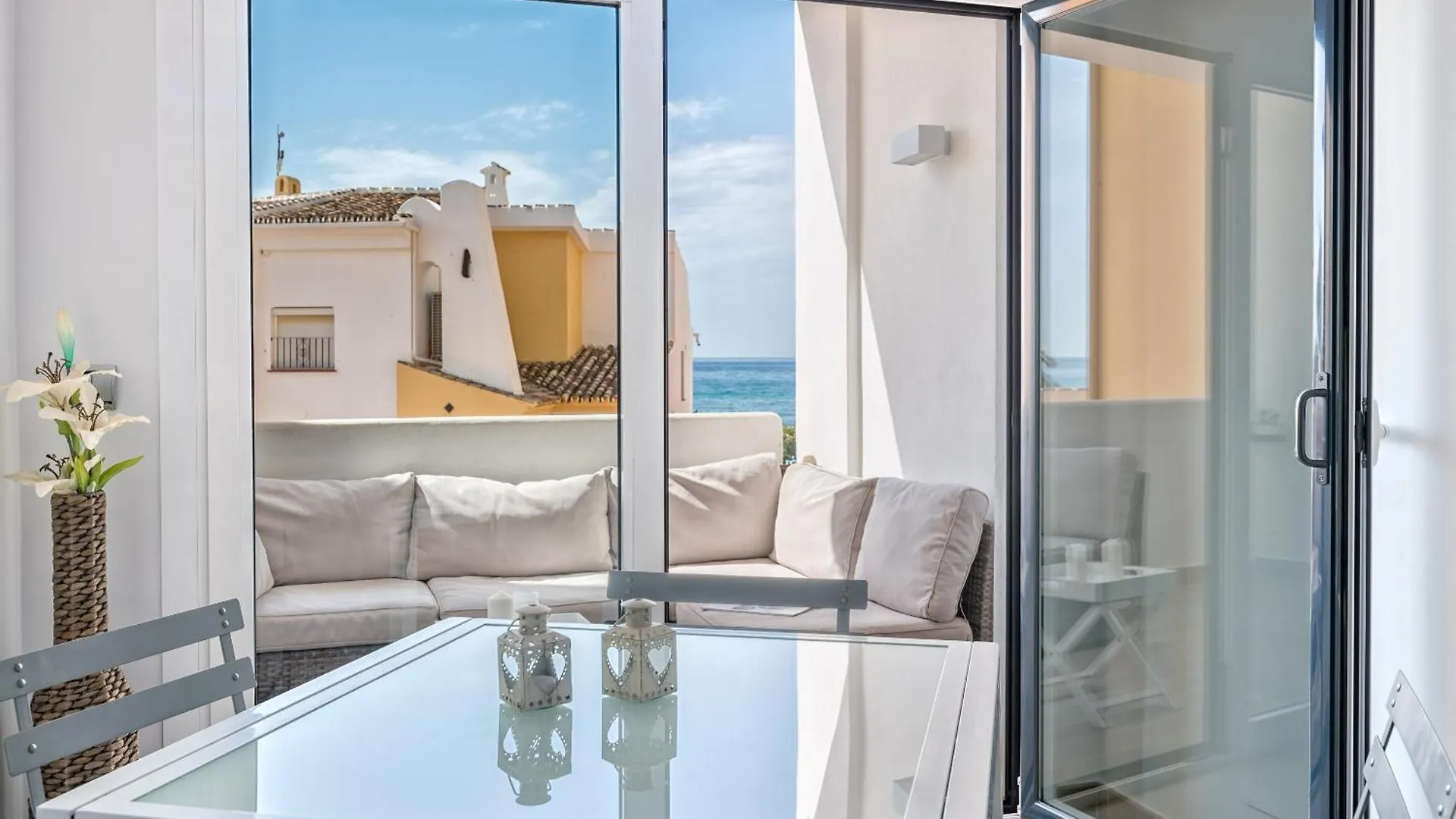 Amazing First Line Beach In Cabopino Marina By Costarentals - M42 Marbella 0*,  Spain